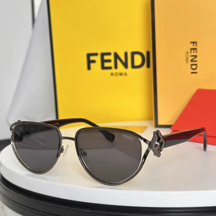 スーパーコピー ヴェルサーチ サングラス