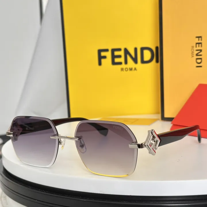 スーパーコピー ヴェルサーチ サングラス