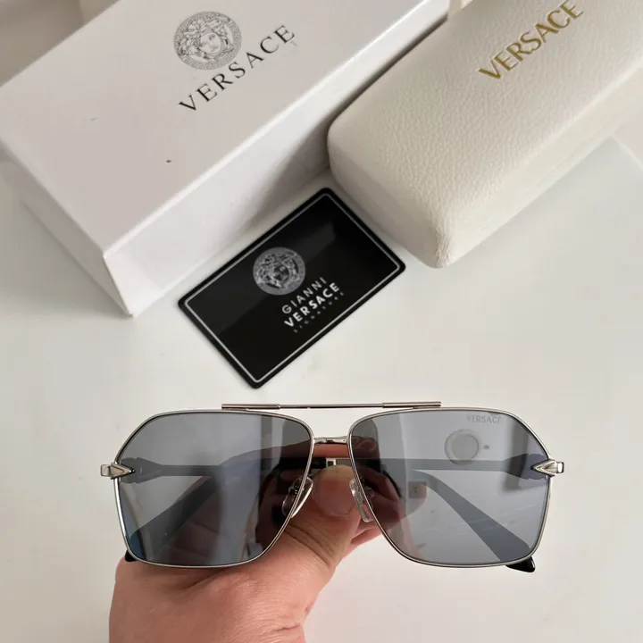 スーパーコピー ヴェルサーチ サングラス