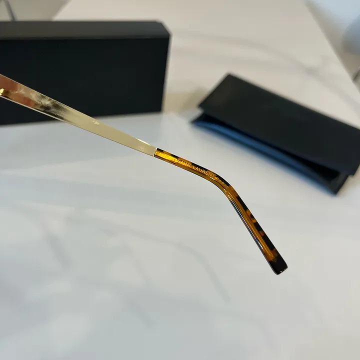 スーパーコピー イブサンローラン サングラス