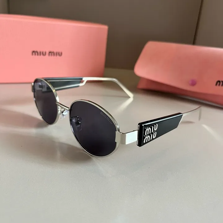 スーパーコピー ミュウミュウ サングラス