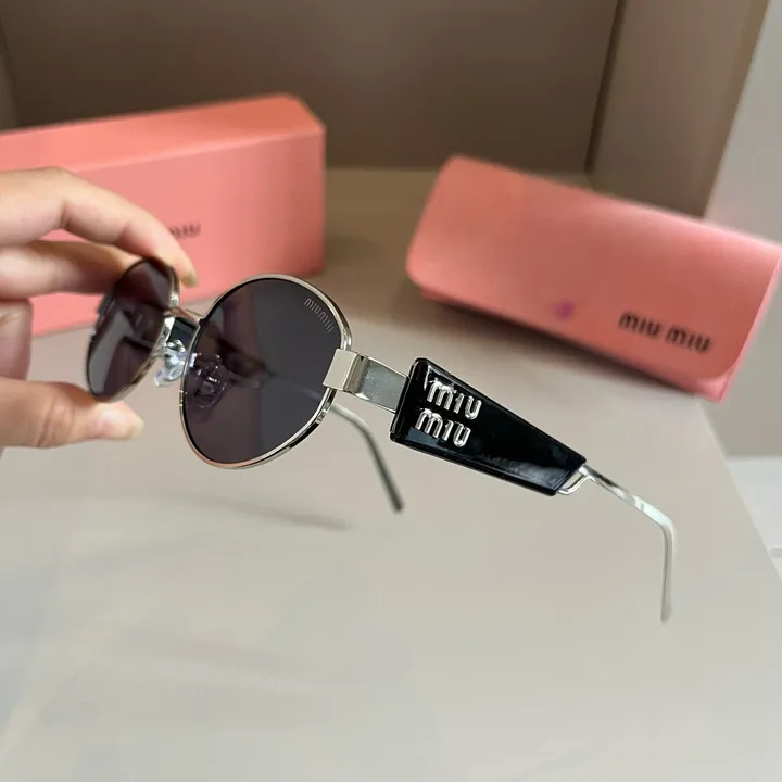 スーパーコピー ミュウミュウ サングラス