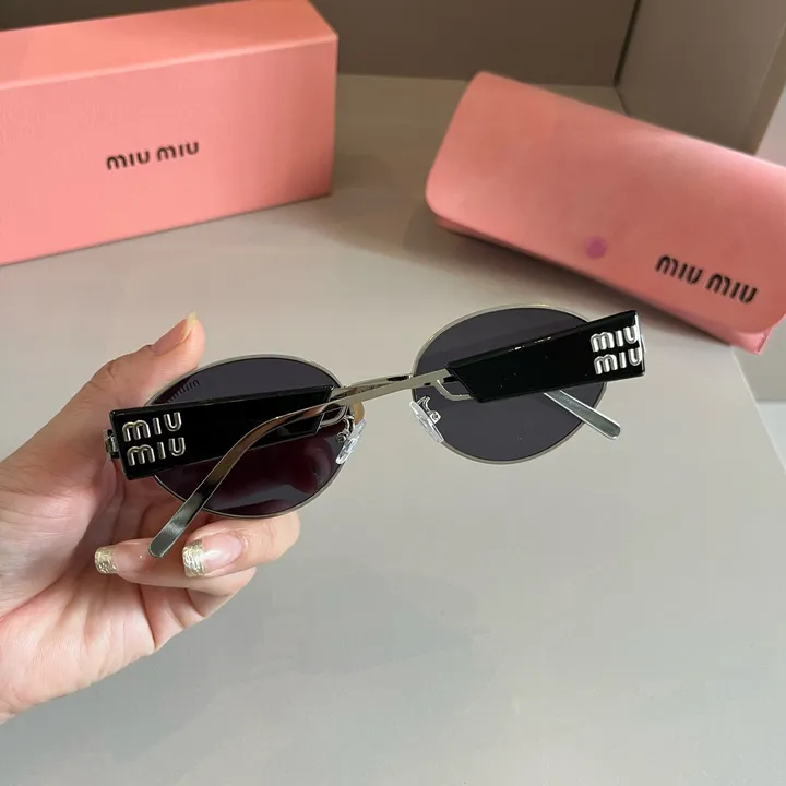 スーパーコピー ミュウミュウ サングラス