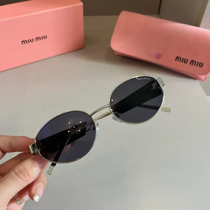 スーパーコピー ミュウミュウ サングラス