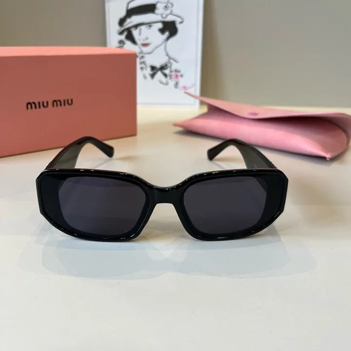 スーパーコピー ミュウミュウ サングラス