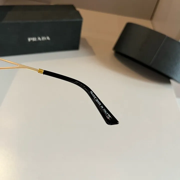 スーパーコピー プラダ サングラス