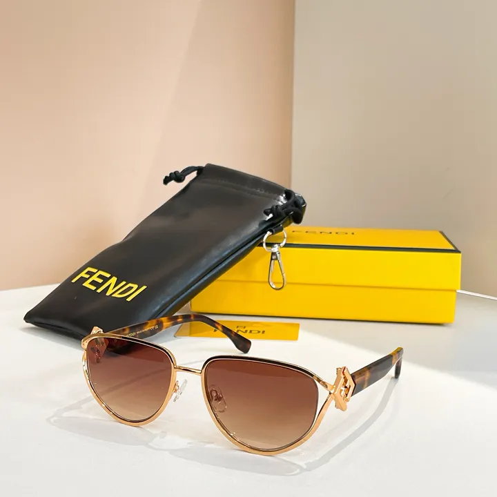 スーパーコピー フェンディ サングラス