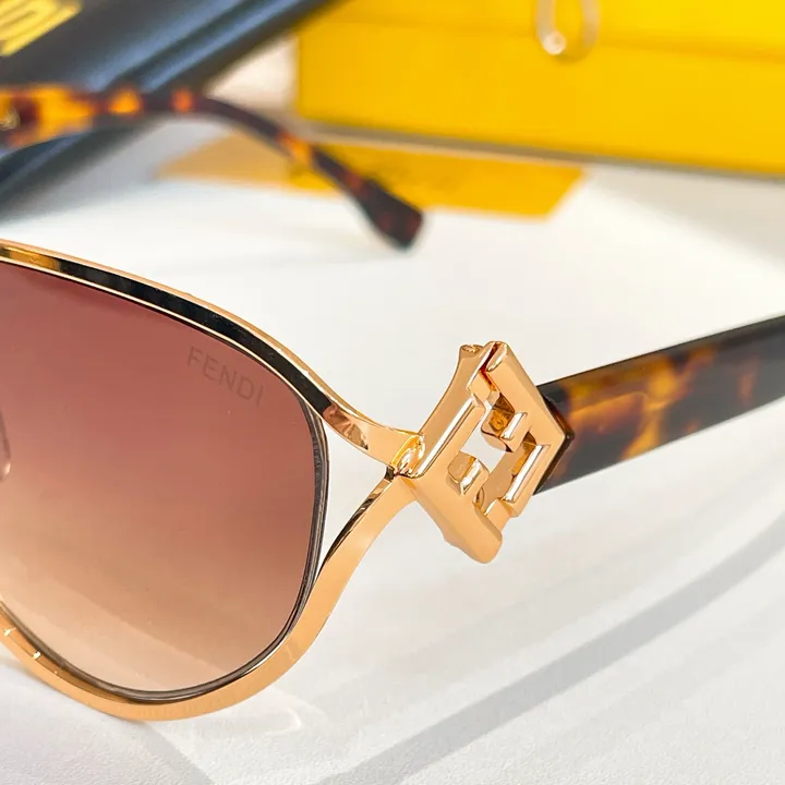 スーパーコピー フェンディ サングラス