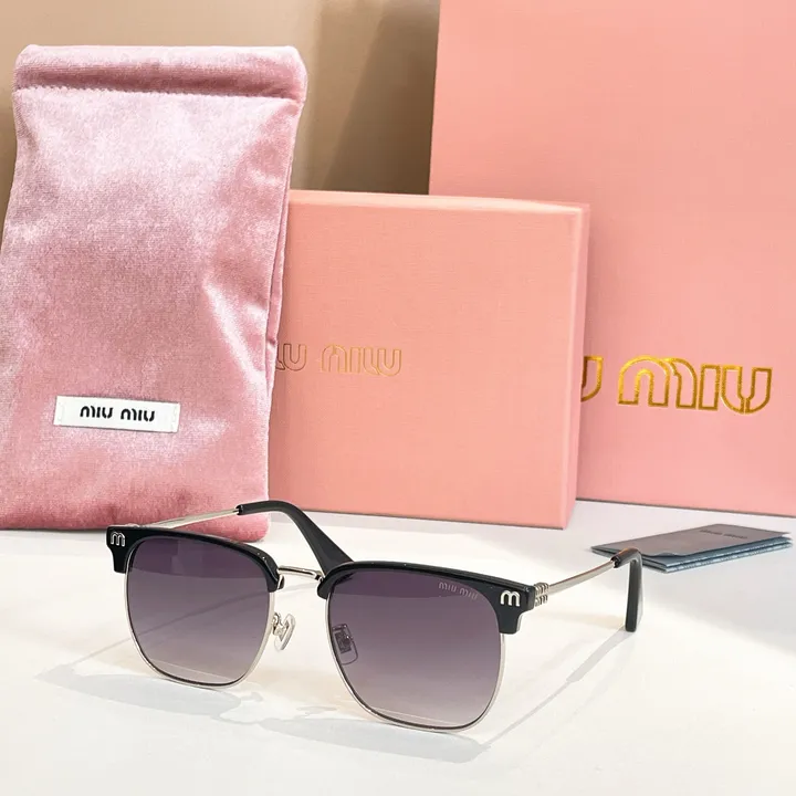 スーパーコピー ミュウミュウ サングラス