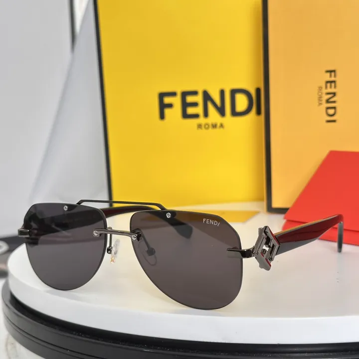 スーパーコピー フェンディ サングラス