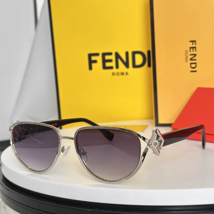 スーパーコピー フェンディ サングラス