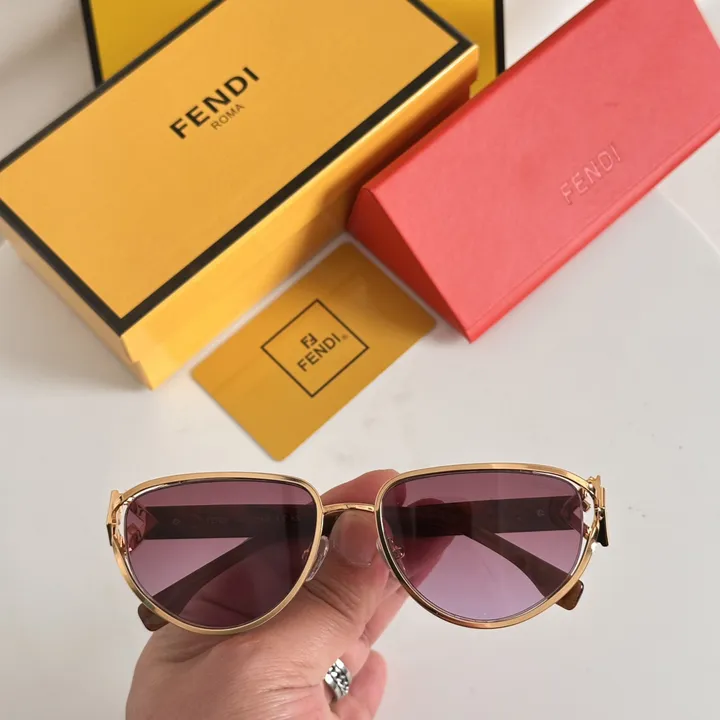 スーパーコピー ヴェルサーチ サングラス