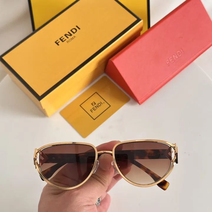 スーパーコピー ヴェルサーチ サングラス