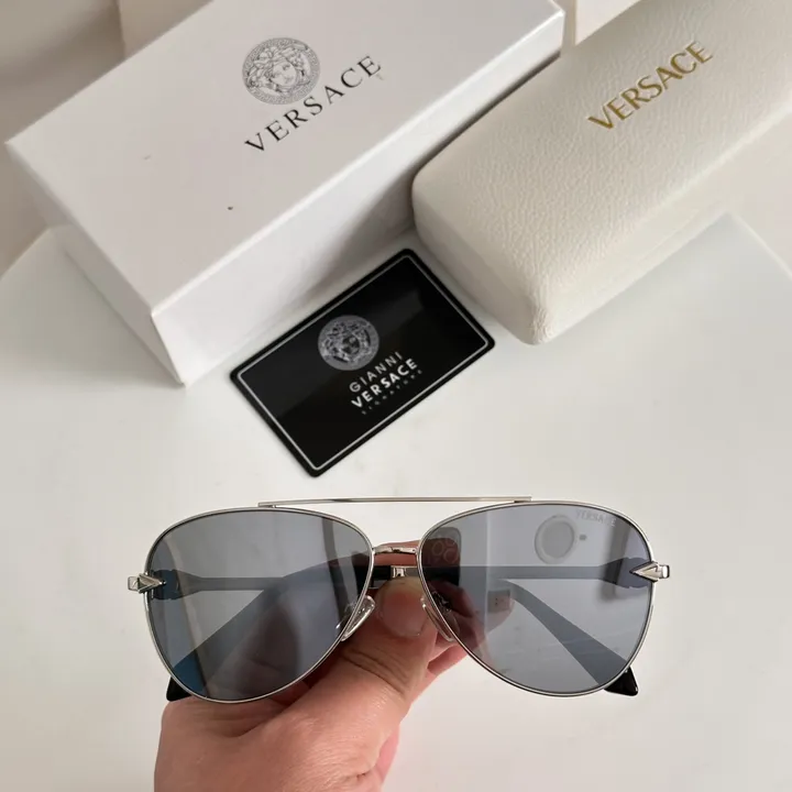 スーパーコピー ヴェルサーチ サングラス