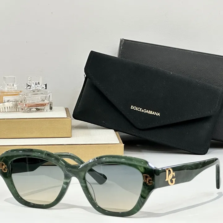 スーパーコピー ミュウミュウ サングラス