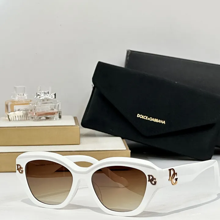 スーパーコピー ミュウミュウ サングラス