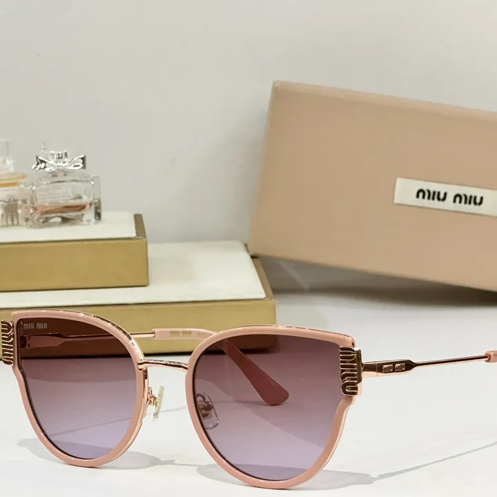 スーパーコピー ミュウミュウ サングラス