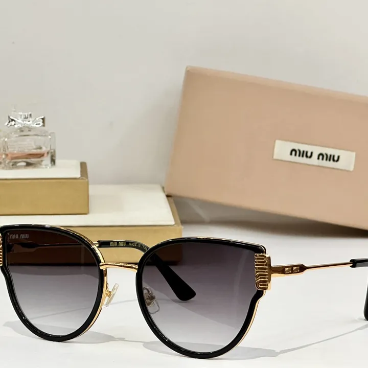 スーパーコピー ミュウミュウ サングラス