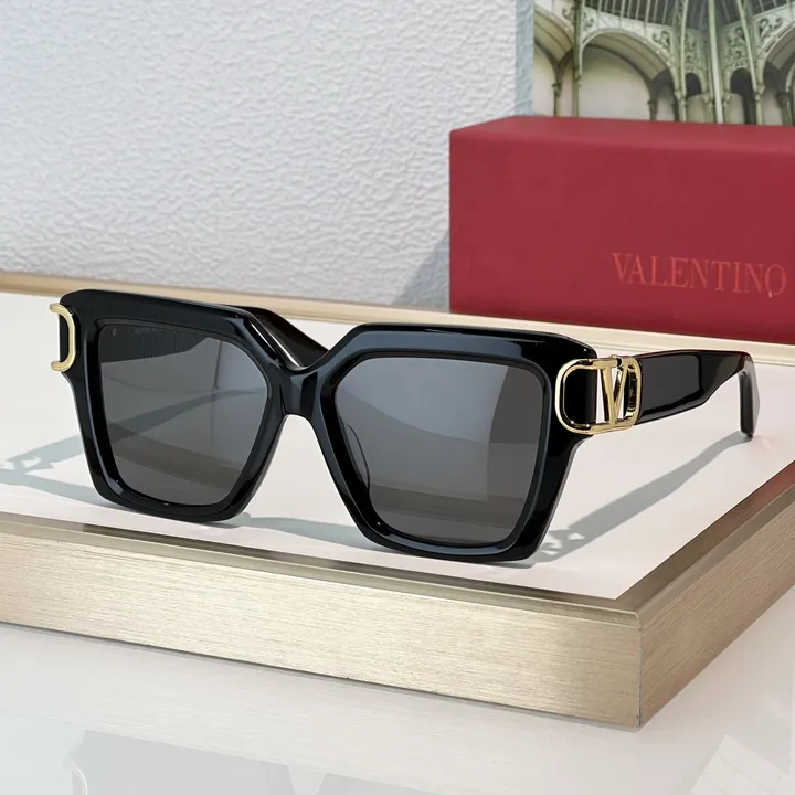 スーパーコピー ヴァレンティノ サングラス