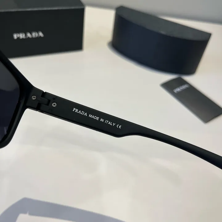 スーパーコピー プラダ サングラス