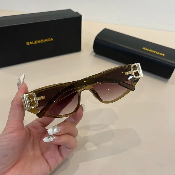 スーパーコピー バレンシアガ サングラス
