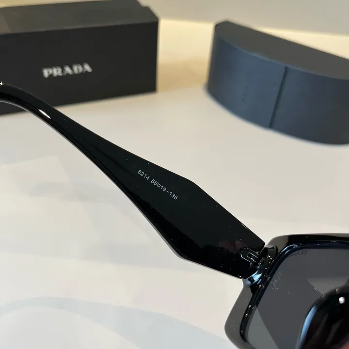 スーパーコピー プラダ サングラス