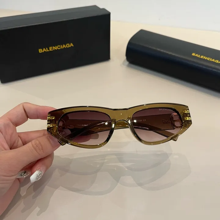 スーパーコピー バレンシアガ サングラス