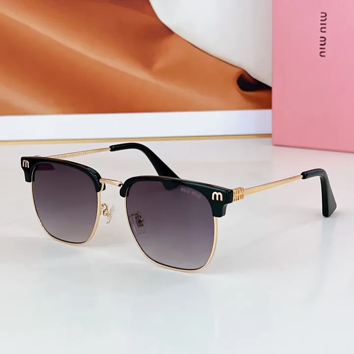 スーパーコピー ミュウミュウ サングラス