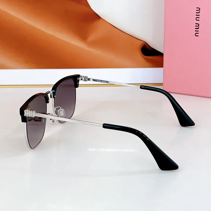 スーパーコピー ミュウミュウ サングラス