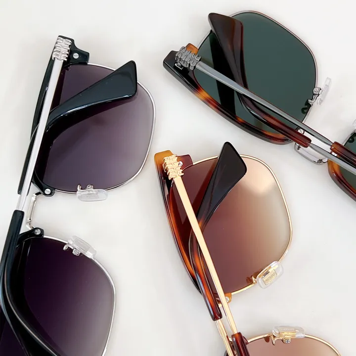 スーパーコピー ミュウミュウ サングラス