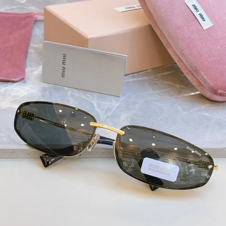スーパーコピー ミュウミュウ サングラス