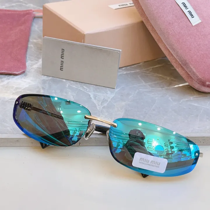スーパーコピー ミュウミュウ サングラス