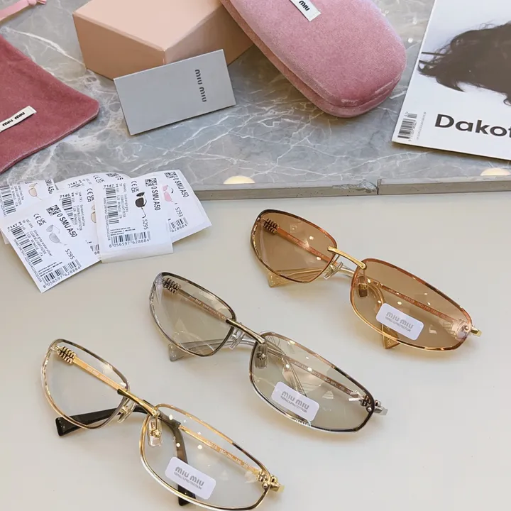 スーパーコピー ミュウミュウ サングラス