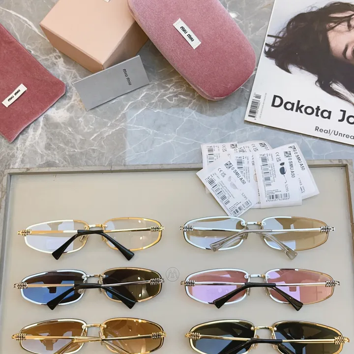 スーパーコピー ミュウミュウ サングラス