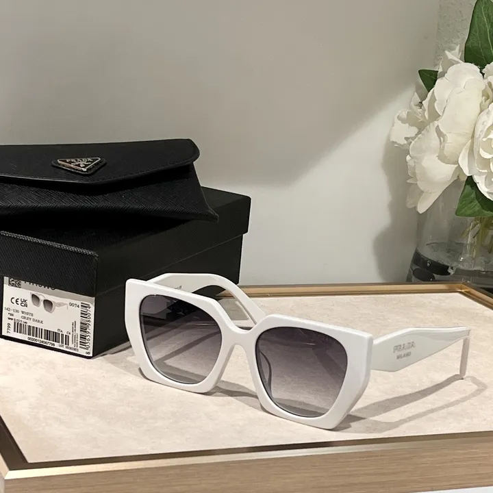 スーパーコピー プラダ サングラス