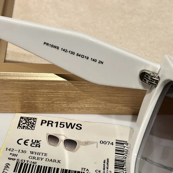 スーパーコピー プラダ サングラス