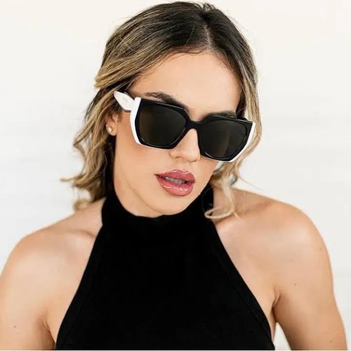 スーパーコピー プラダ サングラス