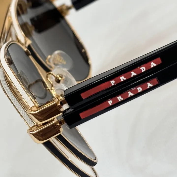 スーパーコピー プラダ サングラス