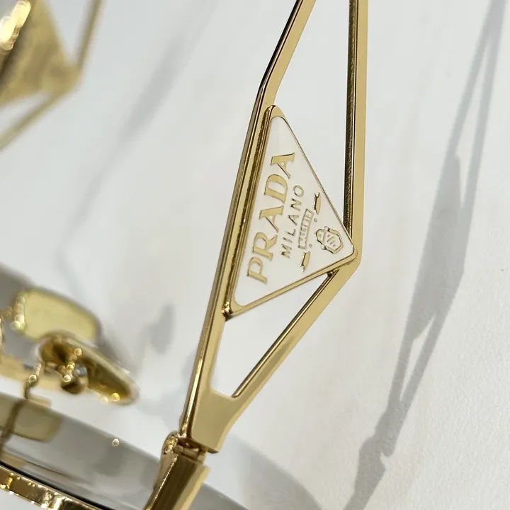 スーパーコピー プラダ サングラス