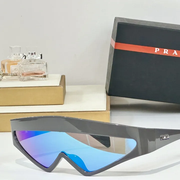 スーパーコピー プラダ サングラス