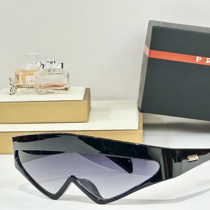 スーパーコピー プラダ サングラス