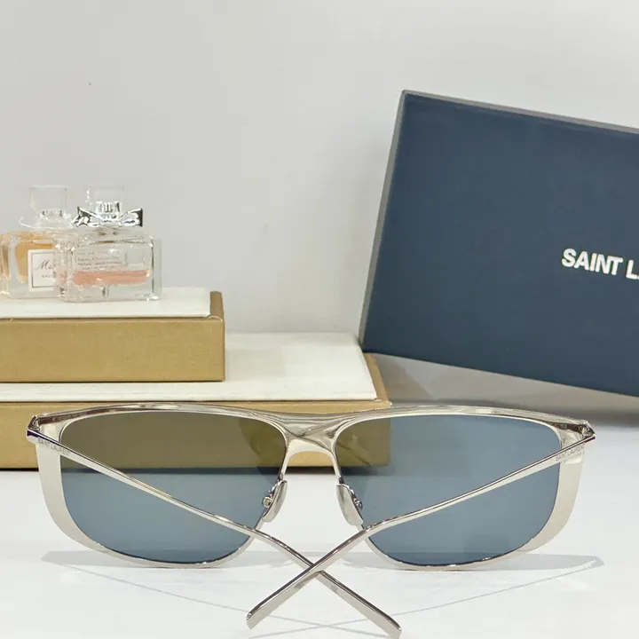 スーパーコピー ジバンシィ サングラス