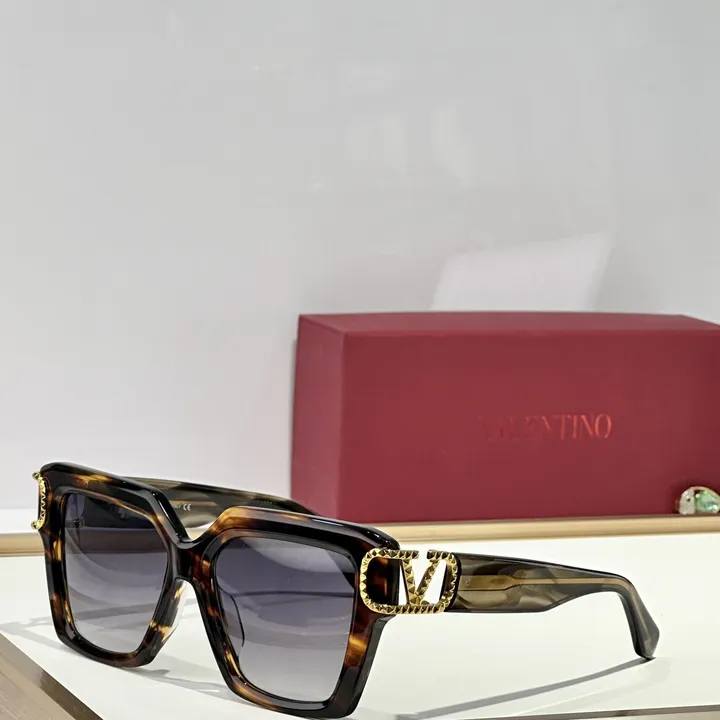 スーパーコピー ヴァレンティノ サングラス