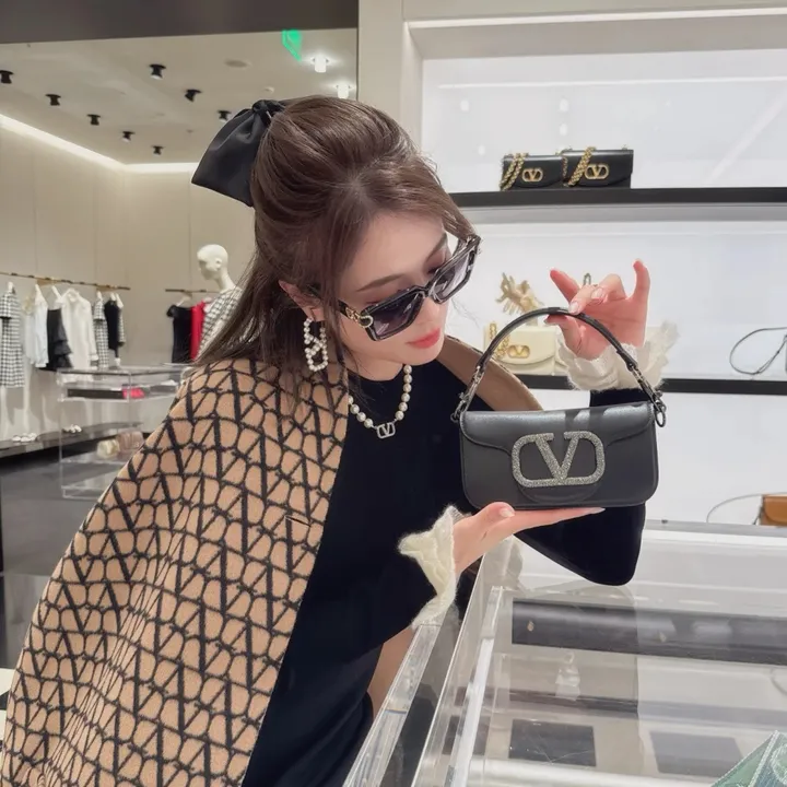 スーパーコピー ヴァレンティノ サングラス