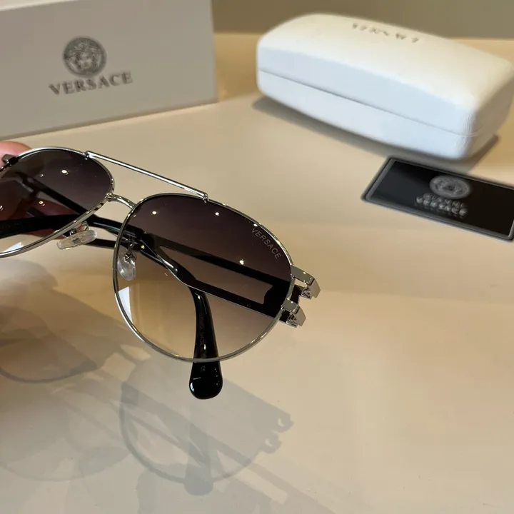 スーパーコピー ヴェルサーチ サングラス