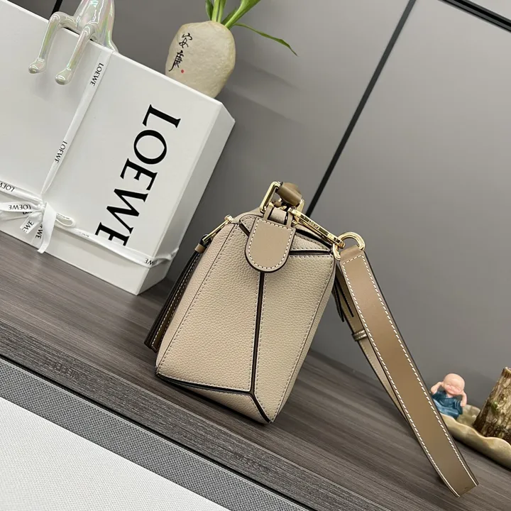 スーパーコピー ロエベ サングラス