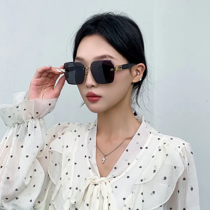 スーパーコピー ミュウミュウ サングラス