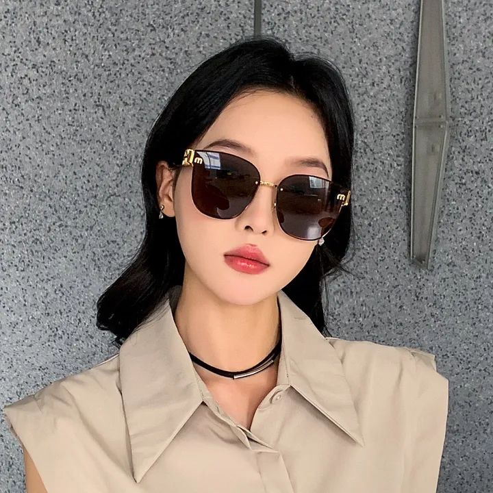 スーパーコピー ミュウミュウ サングラス