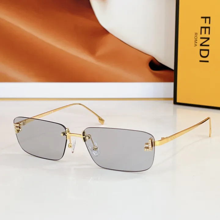 スーパーコピー フェンディ サングラス
