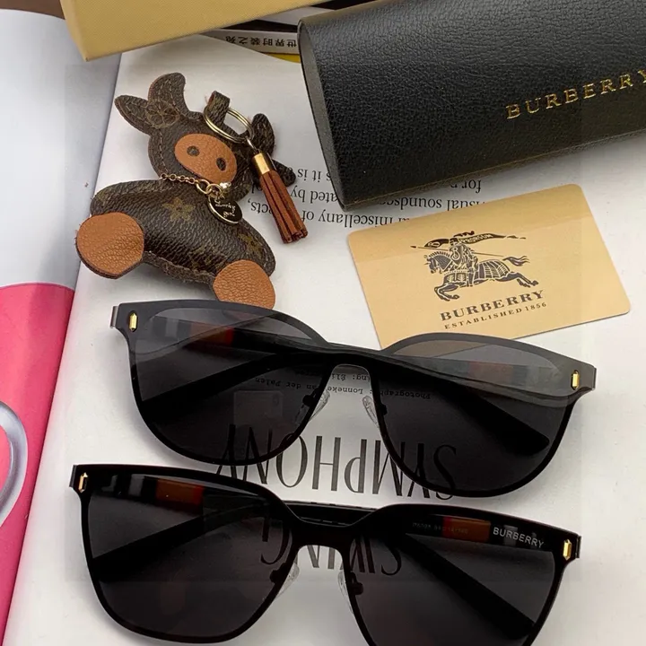 スーパーコピー バーバリー ス サングラス